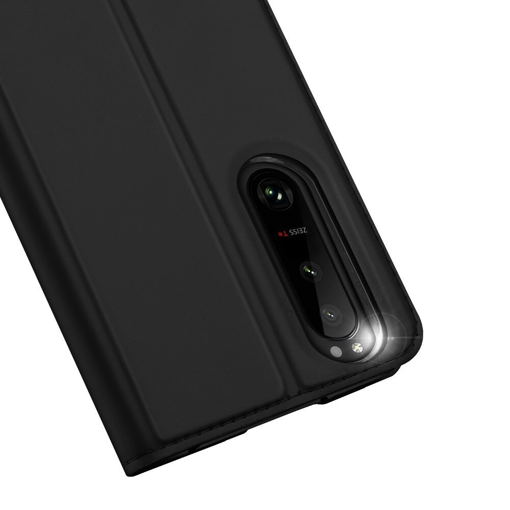 Skin Pro Series Sony Xperia 5 III - Sort