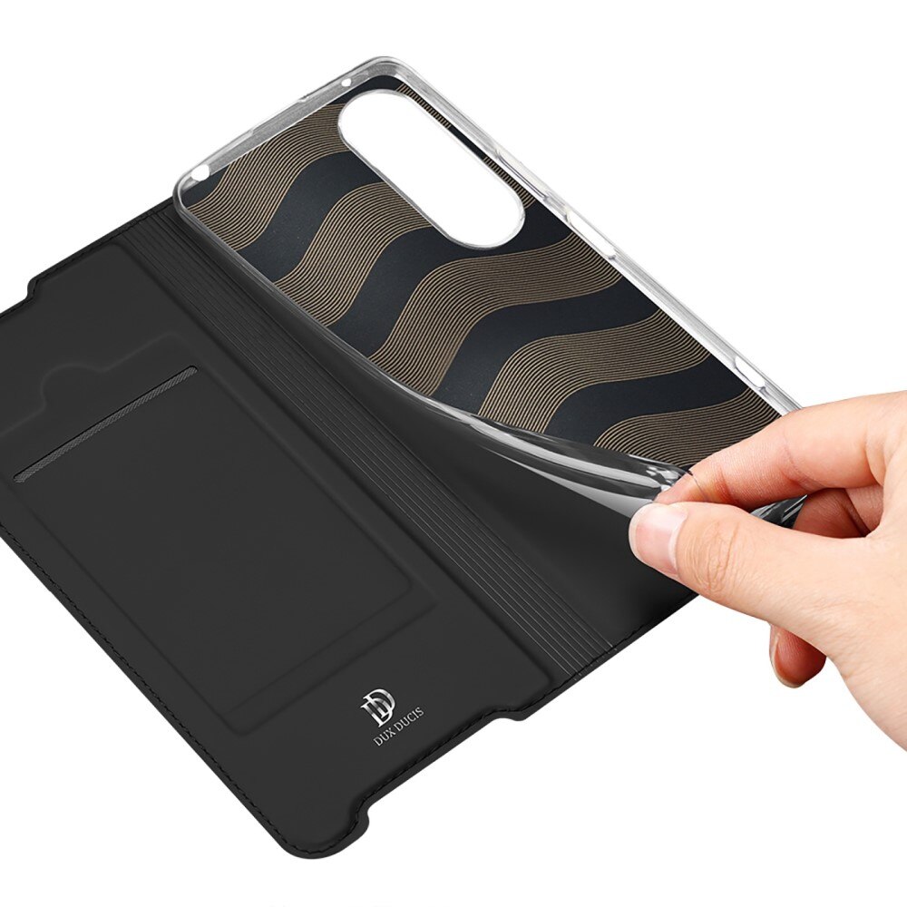 Skin Pro Series Sony Xperia 1 IV - Sort