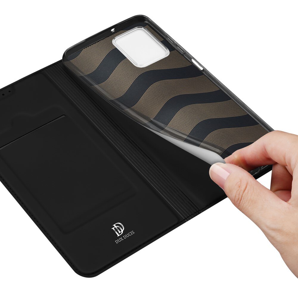 Skin Pro Series Motorola Moto G73 - Sort