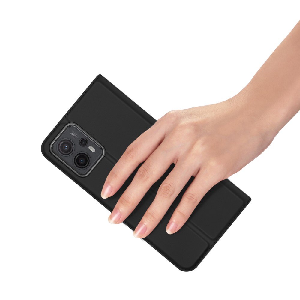 Skin Pro Series Motorola Moto G23 - Sort