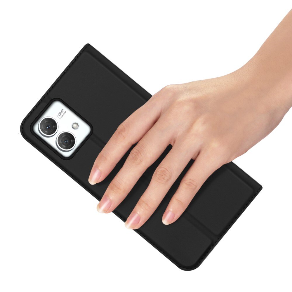 Skin Pro Series Motorola Moto G84 - Sort