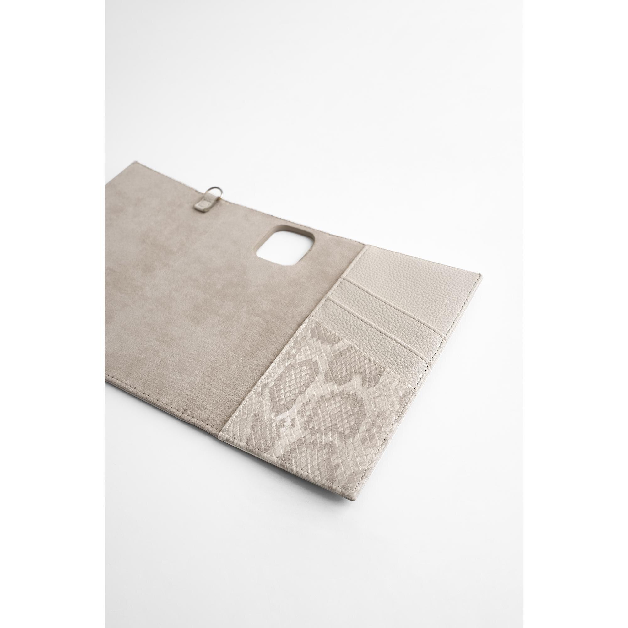 Signature Clutch iPhone SE/8/7/6S/6 Pearl Python